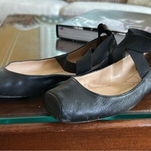 Jessica Simpson Black Leather Ballet Flats